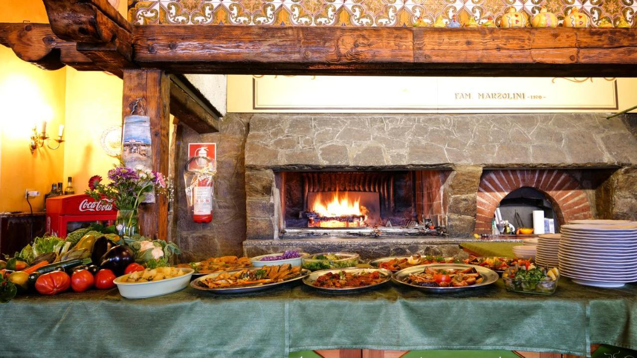 Hotel Ristorante La Nuova Fattoria كارسولي المظهر الخارجي الصورة